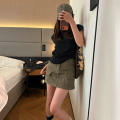 Military green workwear denim skirt and pants for women in the summer of 2026, featuring a slimming design with multiple pockets and anti glare A-line skirt