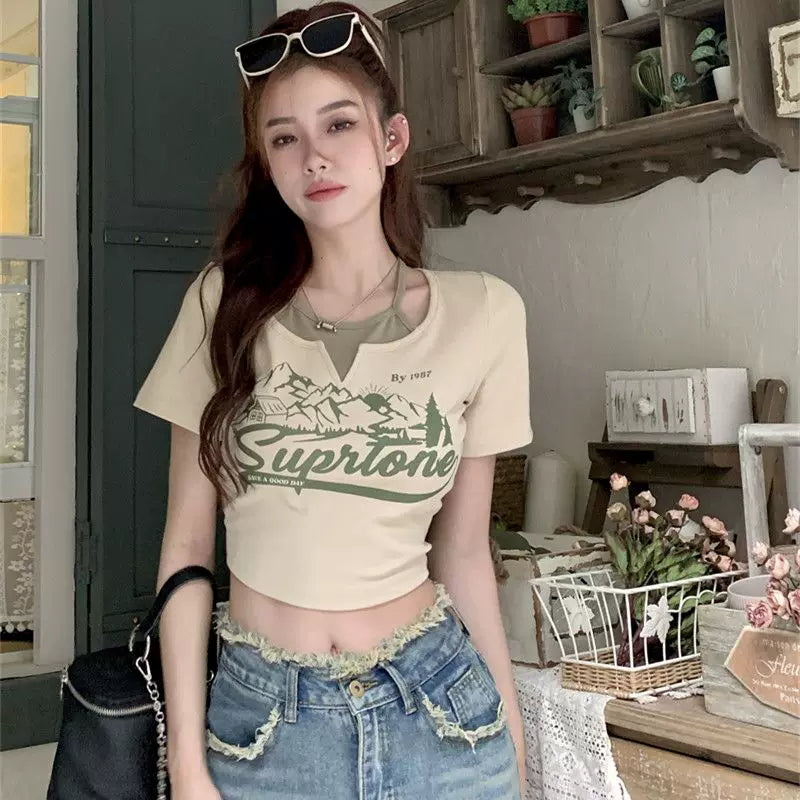 American retro fake two-piece design short sleeved T-shirt for women's summer sweet and spicy girl slim fit short style with exposed navel sexy upper garment