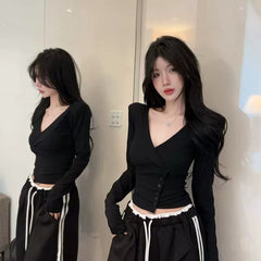 Hot girl V-neck long sleeved pure cotton T-shirt for women in spring and autumn, thin black slim fit, short button down shirt, irregular top