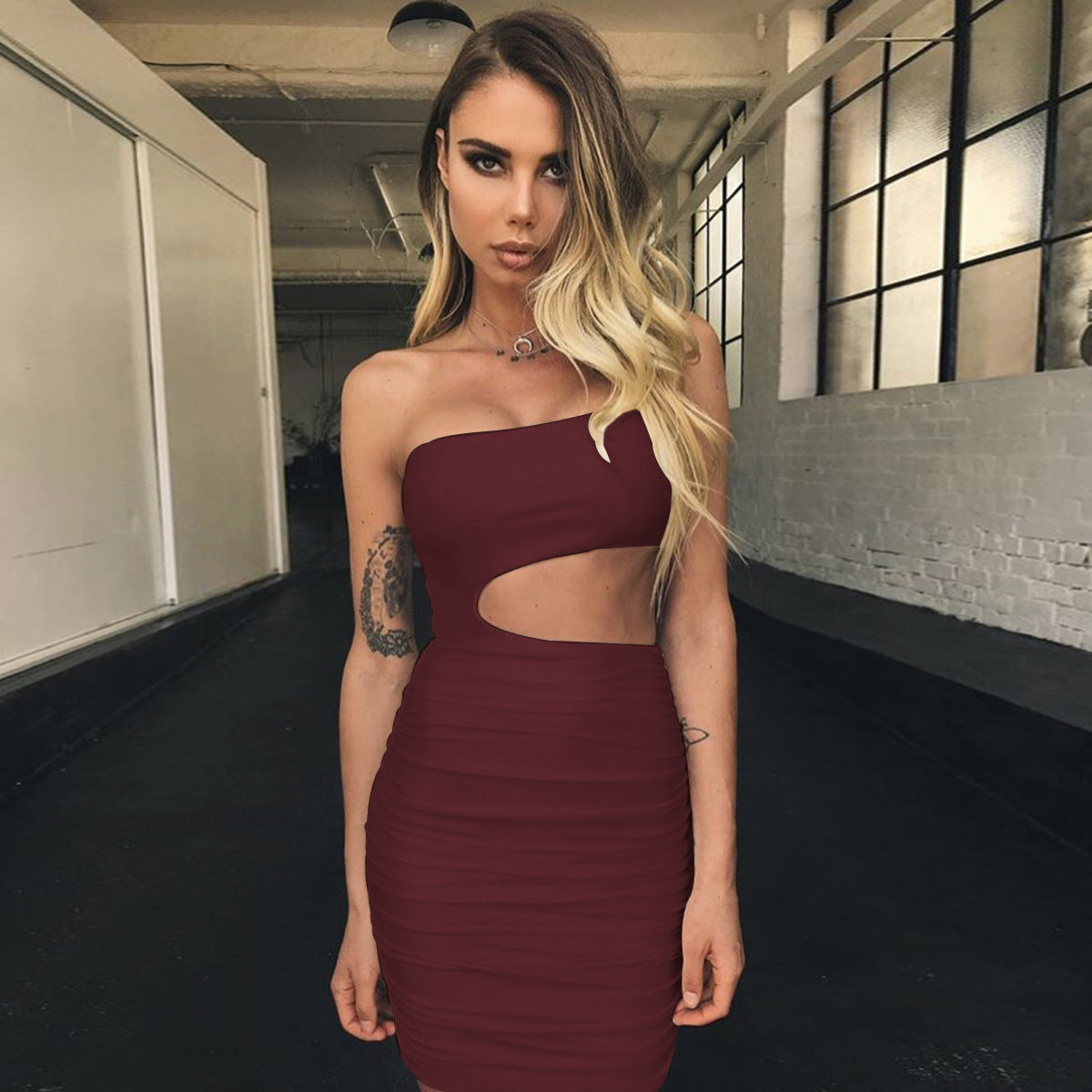 2026 summer new European and American women's clothing Amazon hot one shoulder chest wrapped sexy nightclub hip wrapped dress