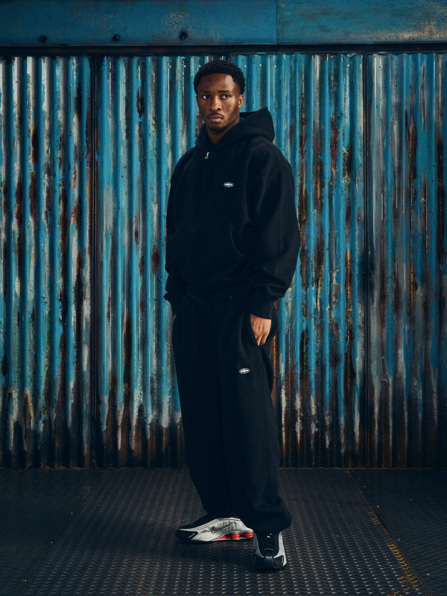 MINI ISLAND ZIP HOODIE [BLACK]