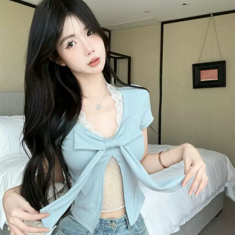 Foreign trade sexy spicy girl style V-neck lace bow short sleeved t-shirt for women's summer slim fit design short top