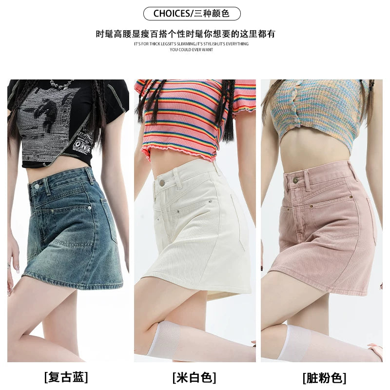 White denim short skirt for women 2025 new style, small height, high waist, lined with anti glare A-line skirt, wrapped buttocks, half body skirt