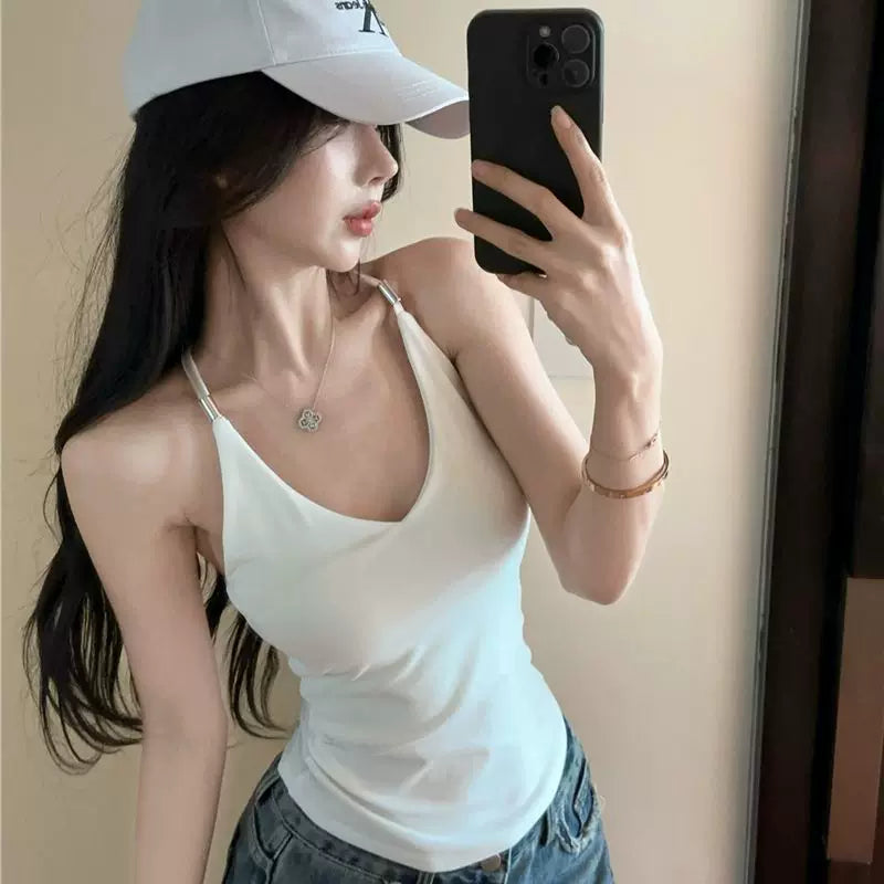 Summer sexy V-neck halter top, women's outerwear, slim fit, beautiful back, spicy girl, sleeveless halter top, short T-shirt