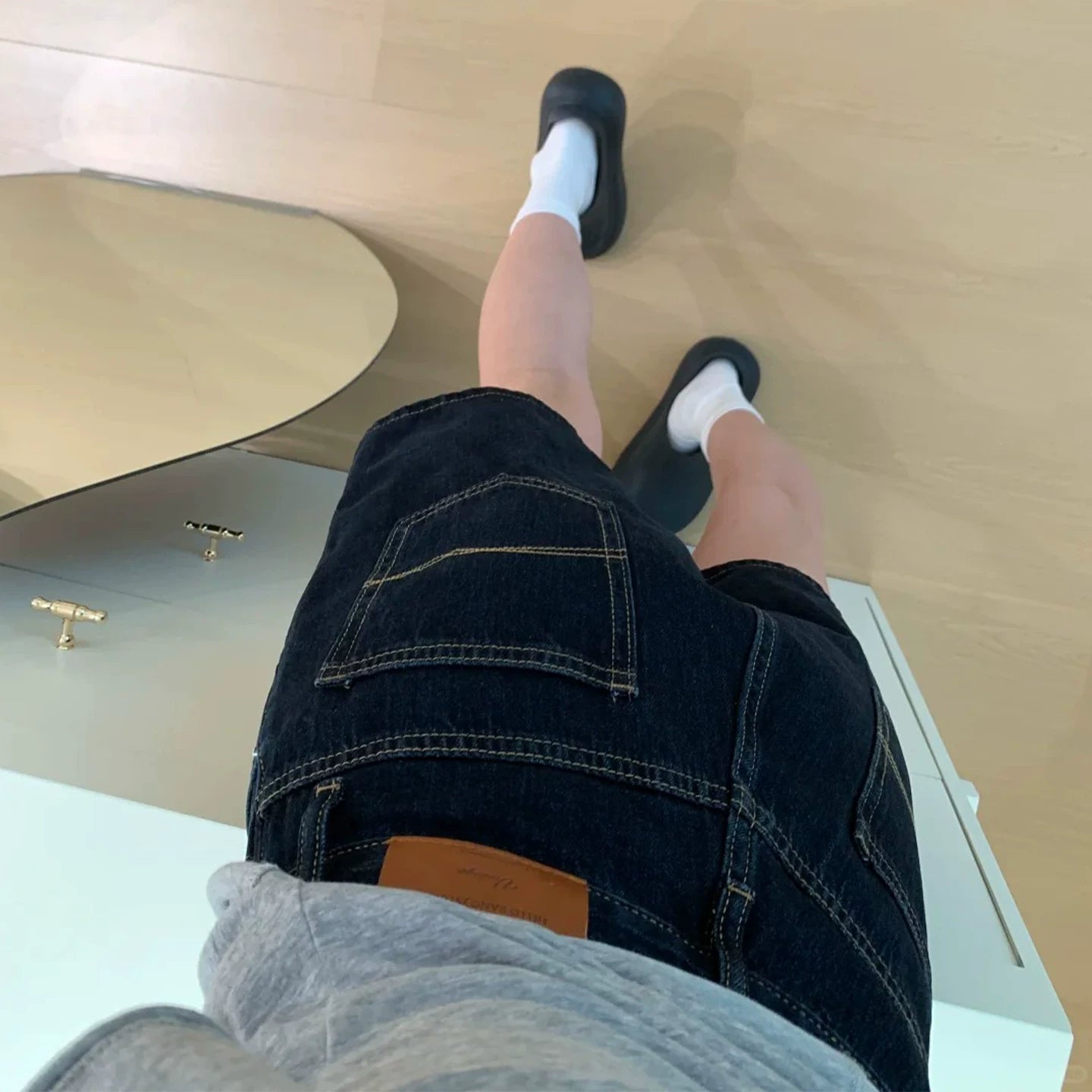 Deep blue high waisted five quarter denim shorts for women, 2026 summer new retro loose slimming A-line straight leg shorts