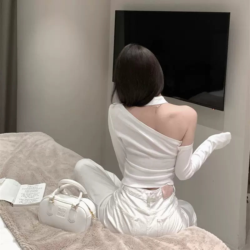 Irregular Shoulder Hanging Neck Long Sleeve T-shirt for Women in Spring and Autumn, American style Spicy Girl, Sexy Off Shoulder Top, Undercover
