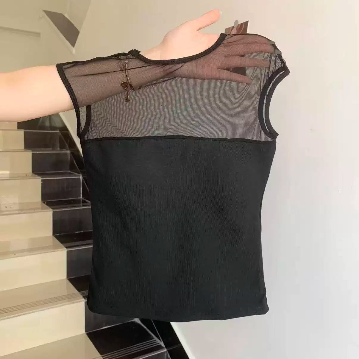 Mesh splicing perspective short sleeved T-shirt for women in summer, sexy and sexy, slim fit, pure desire, ins temperament top