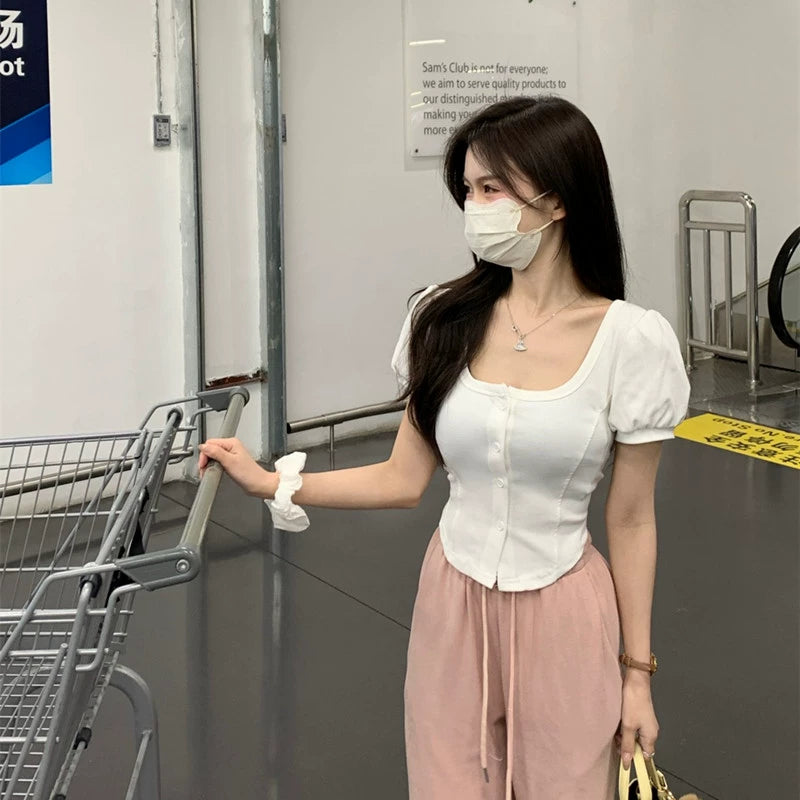 Foreign trade clearance, daily orders, leftover goods, short sleeved T-shirts for women, sweet and slim fit, square neck, bubble sleeves, cardigan tops for summer