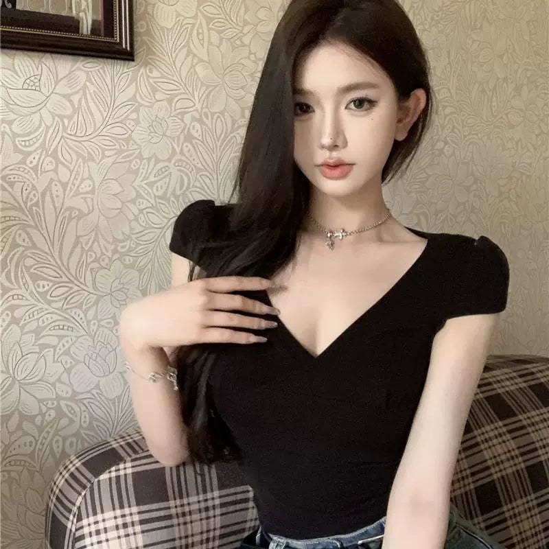 Pure desire style sexy cross deep V-neck short sleeved T-shirt for women in summer, black slim fit and slimming, pure cotton spicy girl short top