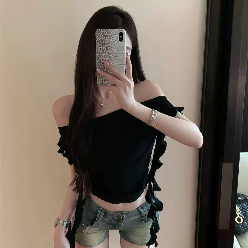 Foreign trade sexy spicy girl one shoulder lotus leaf edge short sleeved T-shirt for women summer black slim fit off shoulder short style solid color top