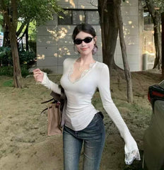 Elegant Lace & Velvet Long-Sleeve Thermal Top